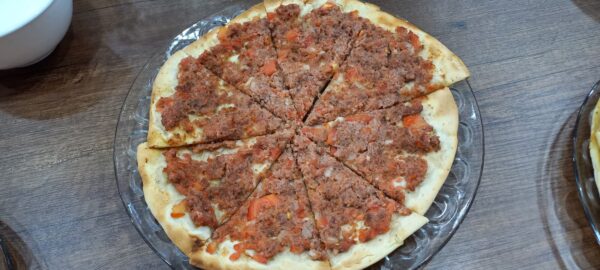 PIE LAHMAJUN
