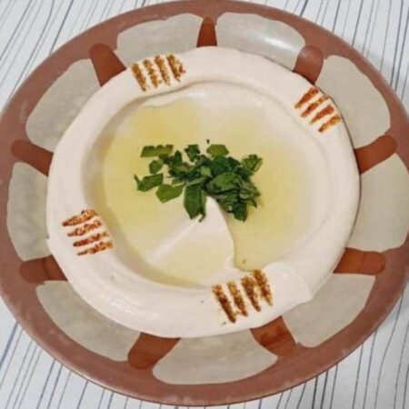 HUMMUS