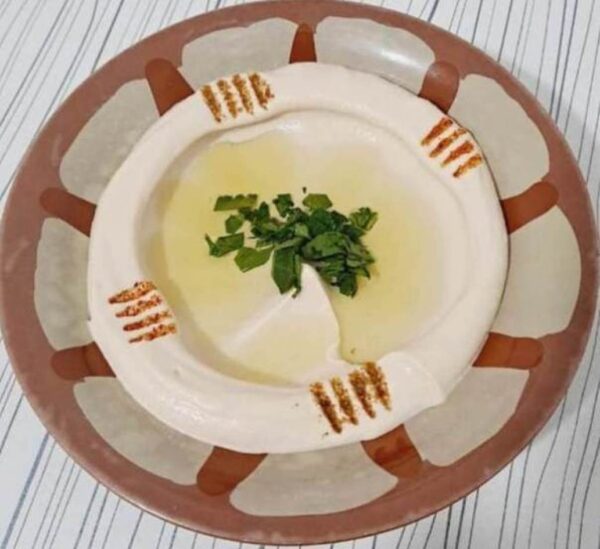 HUMMUS