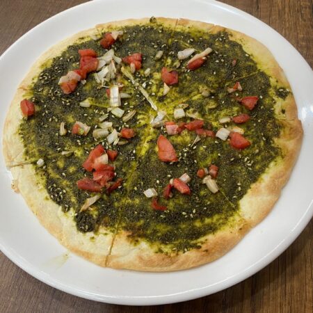 PIE ZAATR & TOMATO & UNION